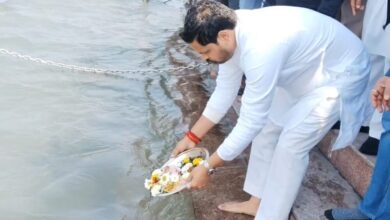 Photo of अजित पवार की अस्थियां हरिद्वार में विसर्जित ,वीआईपी घाट पर हुआ अनुष्ठान