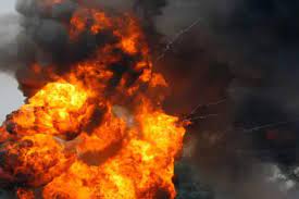 Photo of पाकिस्तान के कराची में गैस रिसाव के संदेह में हुए विस्फोट में बच्चों समेत 16 लोगों की मौत