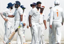 Photo of जम्मू और कश्मीर ने इतिहास रचते हुए बंगाल को हराकर पहली बार रणजी ट्रॉफी के फाइनल में जगह बनाई