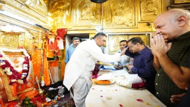 Photo of दिल्ली उत्पाद शुल्क नीति मामले में बरी होने के बाद अरविंद केजरीवाल ने हनुमान मंदिर में पूजा-अर्चना की