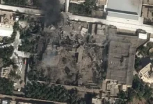 Photo of ईरान के सर्वोच्च नेता खामेनेई के आवास पर अमेरिका और इजरायल के हमले की पहली तस्वीर सामने आई