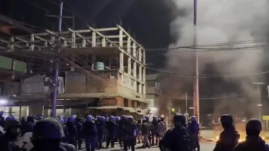 Photo of मणिपुर के चुराचंदपुर में नेमचा किपगेन और लोसी डिखो के उपमुख्यमंत्री के रूप में शपथ लेने के विरोध में हिंसा भड़की