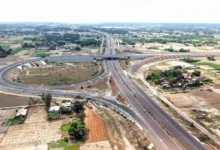 Photo of यूपी बजट: योगी सरकार ने सड़कों और पुलों से संबंधित परियोजनाओं के लिए 34,000 करोड़ रुपये प्रस्तावित किए