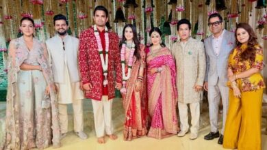 Photo of अर्जुन तेंदुलकर की शादी में सितारों की चमक: ऐश्वर्या-अभिषेक से फरहान तक पहुंचे कई मेहमान