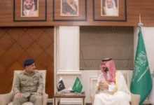 Photo of सऊदी रक्षा मंत्री खालिद बिन सलमान ने पाकिस्तान आर्मी चीफ असीम मुनीर से की मुलाकात; ईरान तनाव के बीच रक्षा समझौते पर चर्चा