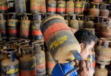 Photo of सरकार ने आवश्यक वस्तु अधिनियम लागू कर घरेलू रसोई गैस की आपूर्ति सुनिश्चित की