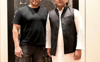 Photo of सलमान खान और अखिलेश यादव की मुलाकात: सलीम खान की तबीयत पूछने पहुंचे सपा अध्यक्ष, तस्वीर वायरल