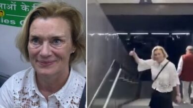 Photo of नॉर्वे की राजदूत ने पहली बार दिल्ली मेट्रो की सवारी की, वायरल हुई तस्वीरें और वीडियो; बोलीं- फास्ट, क्लीन और सुपर एफिशिएंट