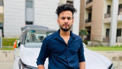 Photo of एल्विश यादव को सुप्रीम कोर्ट से बड़ी राहत, सांप जहर केस में FIR रद्द