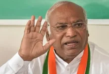 Photo of असम चुनाव 2026: मल्लिकार्जुन खरगे ने कांग्रेस की ‘पांच गारंटी’ की घोषणा की