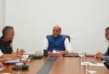 Photo of राजनाथ सिंह भारत की सुरक्षा और रक्षा तैयारियों की समीक्षा के लिए बैठक की अध्यक्षता कर रहे हैं