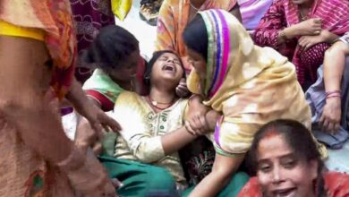 Photo of नालंदा: शीतला माता मंदिर में भगदड़, 9 श्रद्धालुओं की मौत, 8 घायल