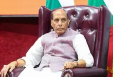 Photo of ‘कोलकाता पर नजर डालने की कोशिश की तो पाकिस्तान के टुकड़े-टुकड़े हो जाएंगे’: राजनाथ सिंह का ख्वाजा आसिफ को करारा जवाब