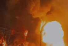 Photo of लखनऊ में 200 झोपड़ियों में भीषण आग: सिलिंडर में लगातार धमाके, 12 दमकल गाड़ियां पहुंची