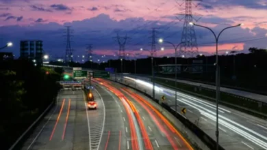 Photo of 63 किमी के लिए ₹415! लखनऊ-कानपुर एक्सप्रेसवे पर टोल दरों से भड़की जनता