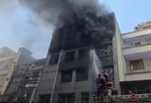 Photo of दिल्ली: नरेला में जूते की फैक्टरी में भीषण आग, आसमान में छाया काला धुआं