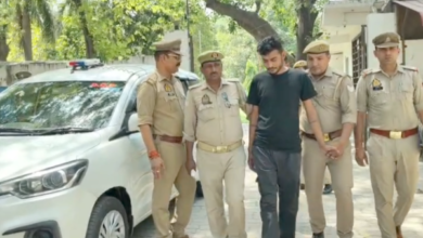 Photo of कानपुर: ₹25 हजार इनामी बदमाश ‘मुसीबत’ गिरफ्तार, पुलिस ने कराई सार्वजनिक परेड