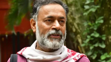 Photo of ‘यह लोकतंत्र की हत्या है’: राघव चड्ढा और AAP में बड़ी टूट पर योगेंद्र यादव का तीखा हमला