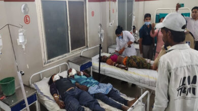 Photo of मध्य प्रदेश में एक पिकअप वैन पलटने से 16 लोगों की मौत, 20 घायल