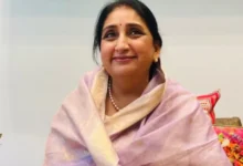 Photo of बारामती उपचुनाव से पहले सुनेत्रा पवार ने उद्धव ठाकरे से संपर्क किया