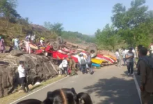 Photo of जम्मू-कश्मीर: उधमपुर में एक भीषण बस दुर्घटना में 15 लोगों की मौत