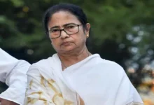 Photo of बंगाल में मतदान से एक दिन पहले सुप्रीम कोर्ट ने ममता बनर्जी को फटकार लगाई