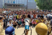 Photo of नोएडा: श्रमिकों का विरोध प्रदर्शन: DND फ्लाईओवर पर हिंसा, यातायात में अफरा-तफरी