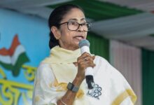 Photo of TMC को सुप्रीम कोर्ट से बड़ा झटका: केंद्र सरकार के कर्मचारी बने रहेंगे गिनती स्टाफ