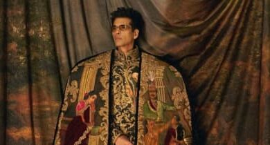 Photo of Met Gala 2026: करण जौहर ने राजा रवि वर्मा के स्टाइल में पहना शानदार जैकेट, मनीष मल्होत्रा का भी धमाकेदार लुक