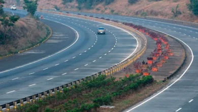 Photo of गंगा एक्सप्रेसवे पर ख़त्म हुआ मुफ्त का सफर, देना होगा टोल टैक्स, देखे किन गाड़ियों पर कितना टैक्स