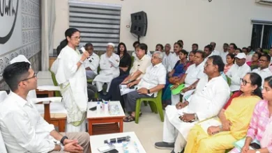 Photo of ‘जाना है तो जा सकते हो’: ममता बनर्जी ने TMC नेताओं को दिया खुला ऑफर, बोलीं – पार्टी दोबारा खड़ी करूंगी