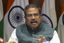 Photo of सीबीएसई विवाद: धर्मेंद्र प्रधान ने कहा, किसी भी छात्र की शिकायत अनसुलझी नहीं रहेगी