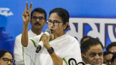 Photo of चुनाव आयोग ने ममता के वोट में हेराफेरी के आरोपों को खारिज कर दिया