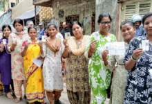 Photo of बंगाल के 15 बूथों पर पुनर्मतदान जारी; अब तक 16.23% मतदान दर्ज