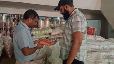 Photo of नोएडा-ग्रेटर नोएडा में मसाला फैक्टरियों पर छापा: इतना मसाला जब्त, लिए गए 18 सैंपल