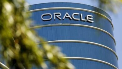 Photo of Oracle ने AI के चलते की 21,000 कर्मचारियों की छंटनी, आगे और कटौती संभव