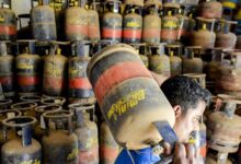 Photo of दिल्ली में कमर्शियल LPG सिलेंडर ₹42 महंगे, 19 किलो का भाव अब ₹3113.50