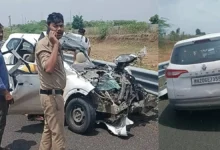 Photo of मध्य प्रदेश के मंदसौर जिले में कार और ट्रक की टक्कर में चार लोगों की मौत