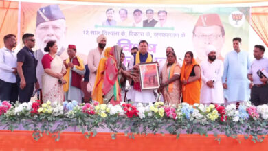 Photo of उत्तराखंड के मुख्यमंत्री पुष्कर धामी ने उधम सिंह नगर में जनपहुंच अभियान में भाग लिया