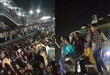 Photo of बिहार: पाटलिपुत्र में ट्रेन में देरी से छात्रों का प्रदर्शन भड़का; पत्थरबाजी में आईजी और कई पुलिसकर्मी घायल