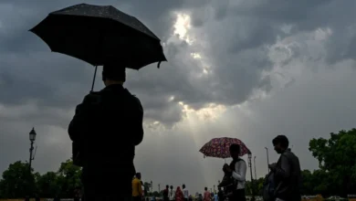 Photo of दिल्ली, नोएडा, गाजियाबाद में बारिश और धूल भरी आंधी; आईएमडी ने अलर्ट जारी किया