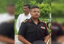 Photo of उत्तर प्रदेश में सेना के ब्रिगेडियर बनकर धोखाधड़ी करने वाला 21 वर्षीय युवक गिरफ्तार