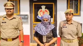 Photo of रामपुर में हनीट्रैप गैंग की फरार महिला सदस्य जौहरा उर्फ महक गिरफ्तार
