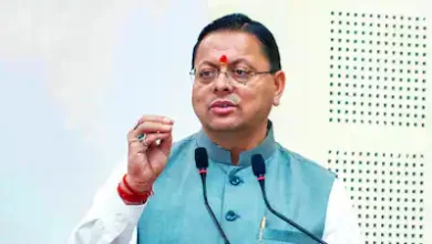 Photo of UTU पेपर लीक कांड: परीक्षा से पहले व्हाट्सएप पर बांटे सवाल, इंजीनियरिंग कॉलेज का प्रोफेसर गिरफ्तार, सीएम धामी ने दिए सख्त कार्रवाई के निर्देश