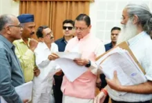 Photo of “जन समस्याओं के समाधान में अनावश्यक देरी बर्दाश्त नहीं”: सीएम धामी ने अधिकारियों को दिए सख्त निर्देश