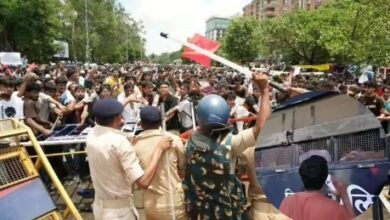 Photo of पटना में उग्र प्रदर्शन पर पुलिस का बड़ा एक्शन: 24 FIR दर्ज, 258 आरोपी जेल भेजे गए, कई प्रमुख नेता भी गिरफ्तार