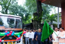 Photo of उत्तराखंड: सीएम धामी ने ‘क्लीन मोबिलिटी पॉलिसी’ के तहत बांटे चेक, 11 स्वच्छ ईंधन वाहनों को दिखाई हरी झंडी