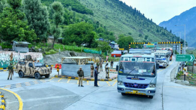 Photo of खराब मौसम के कारण छह दिन के निलंबन के बाद अमरनाथ यात्रा फिर से शुरू हुई