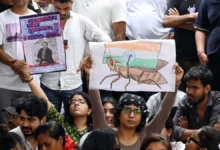 Photo of CJP के विरोध मार्च के दौरान अफरा-तफरी का माहौल, आंसू गैस के गोले दागे गए, कई हिरासत में