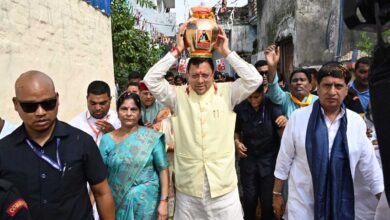 Photo of सीएम धामी ने संत गुरु रविदास की 650वीं जयंती पर भगवानपुर में कलश बंधन महारैली का उद्घाटन किया
